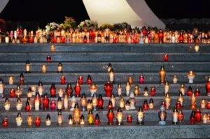 Znicze Na Cmentarz 1